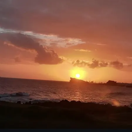 بيت شباب Pes Verdes-alojamento E Cha Ponta Delgada