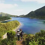 Pes Verdes-alojamento E Cha * Ponta Delgada