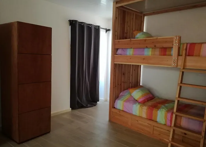 Hostel Pes Verdes-alojamento E Cha