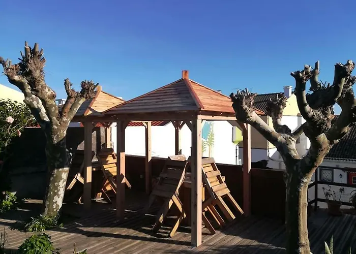 Pes Verdes-alojamento E Cha Hostel *