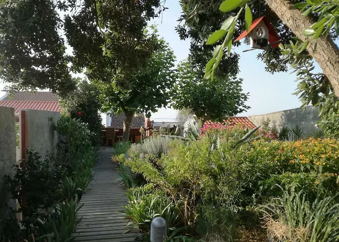 Pes Verdes-alojamento E Cha *